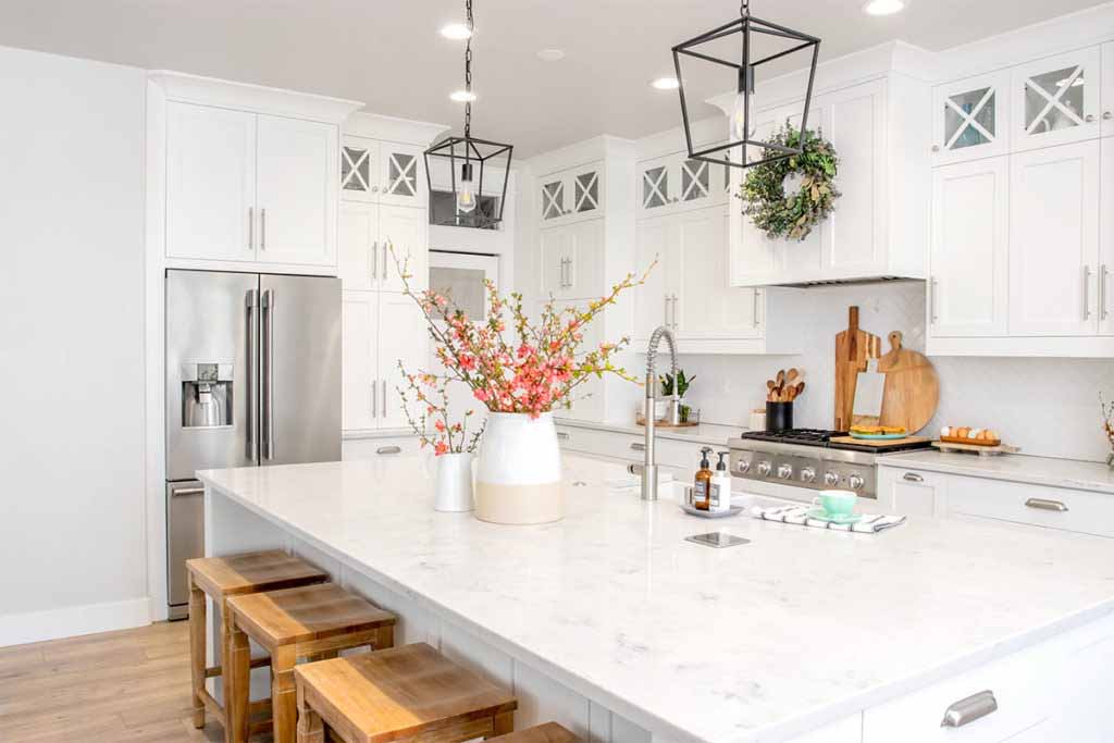 Swiss Coffee, Greek Villa, Snowbound … How to Select a White Paint?